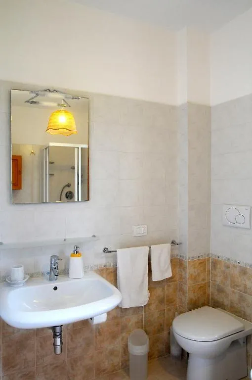 Bed & Breakfast B&B La Flora Siena